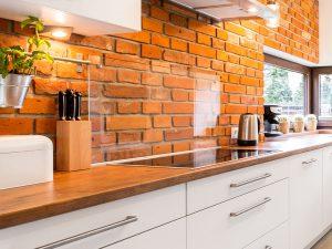 clear-glass-splashback