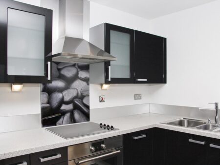 Jet Pebbles Kitchen Splashback