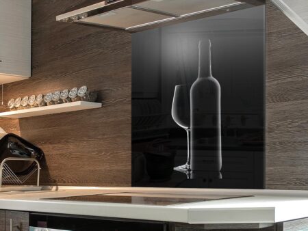 Silhouette of Wine Splashback